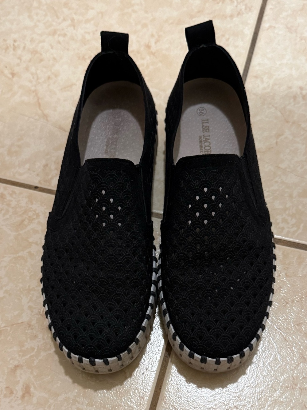 Ilse Jacobson Tulip Slip On Sneaker